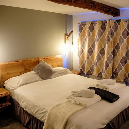 Mullions 51 B&B Стрит Экстерьер фото