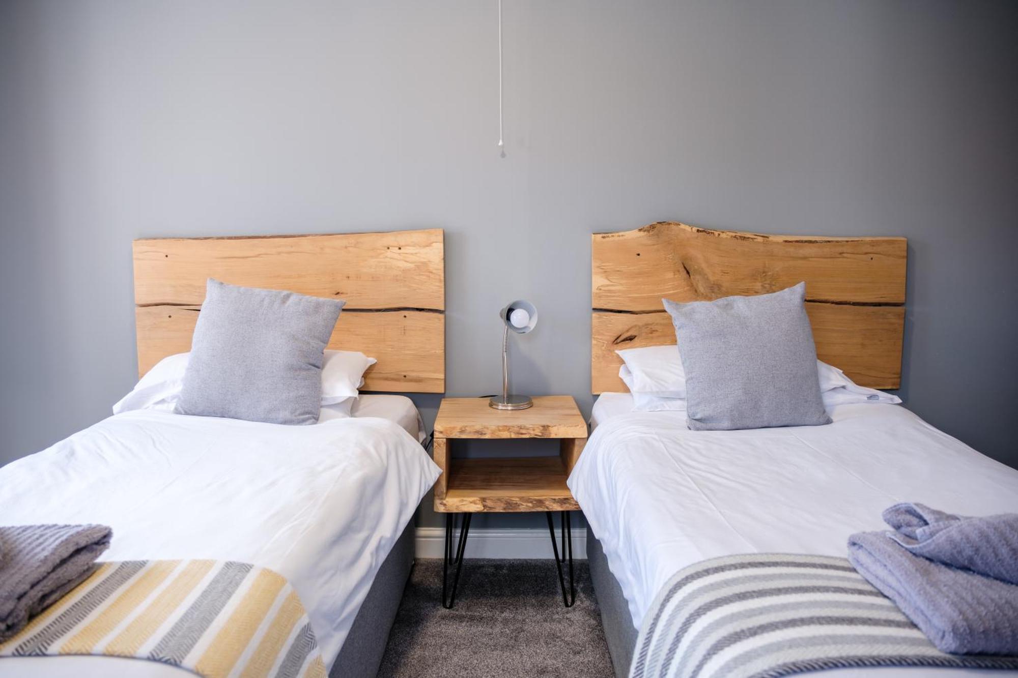 Mullions 51 B&B Стрит Экстерьер фото