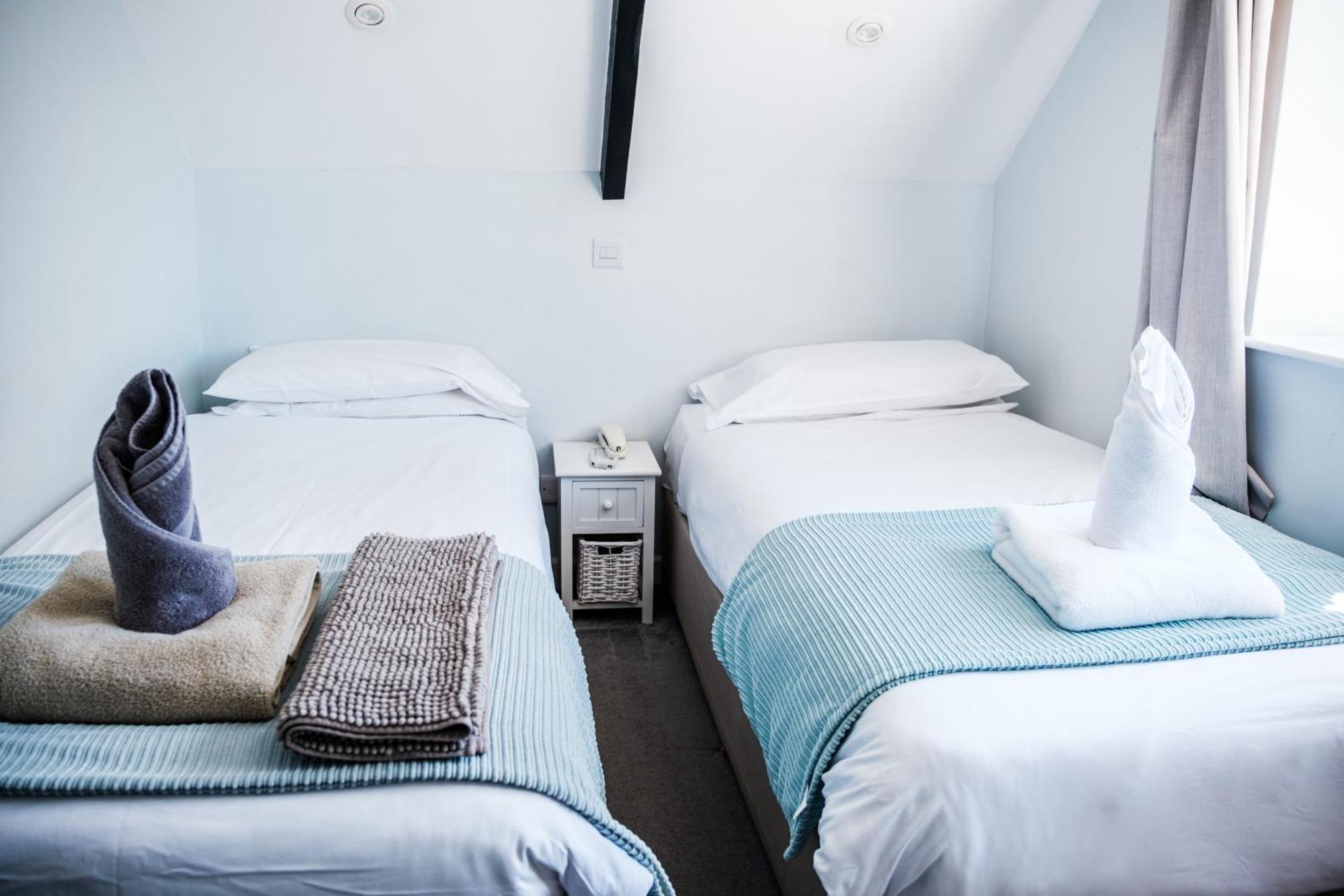 Mullions 51 B&B Стрит Экстерьер фото